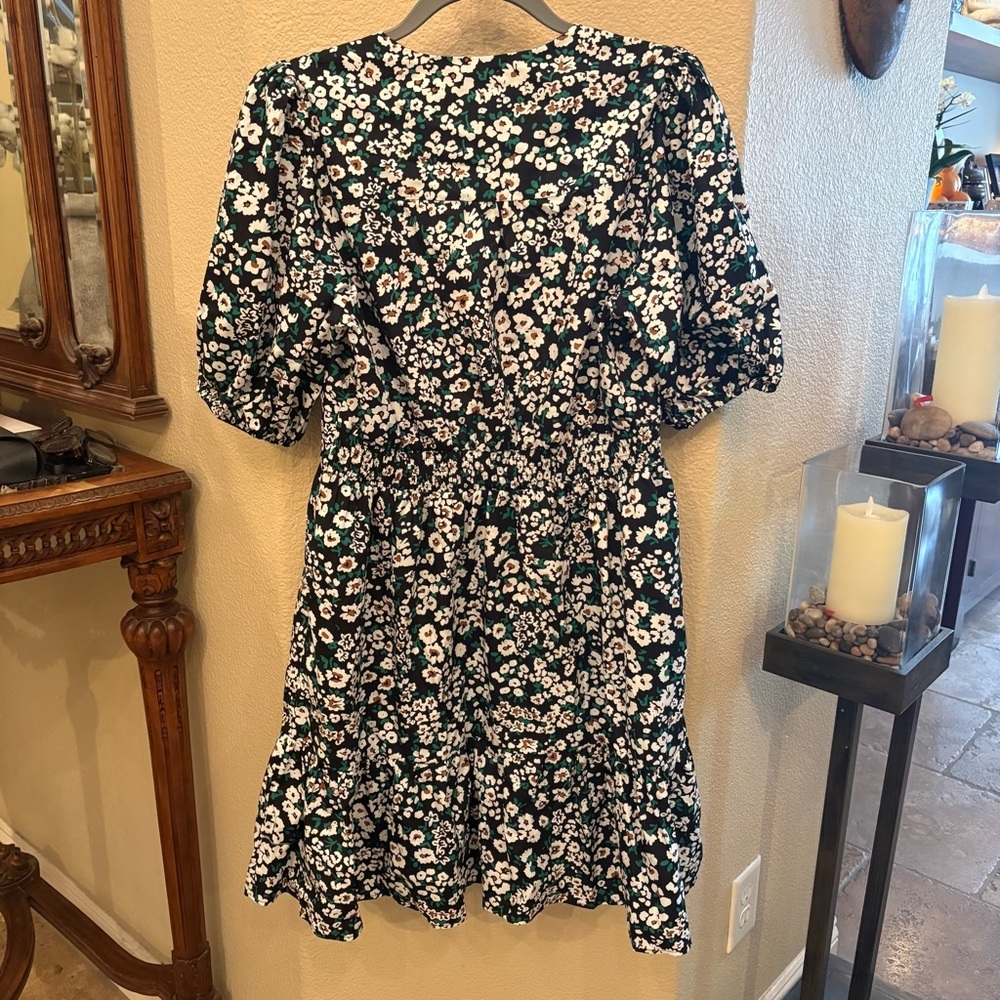 NWT~BODEN Black Green White Floral Ruffle Hem Puff Sleeve Garden Dress Size 10 - Picture 4 of 9
